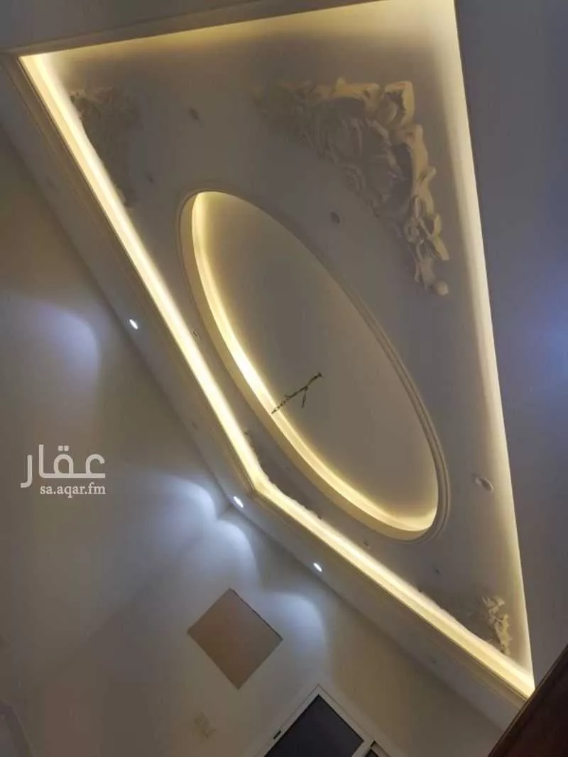 5 bedroom apartment in Al Hamdaniyah 7