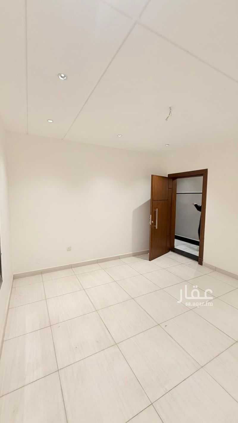 4 bedroom apartment in Al Wahah, Jeddah 17