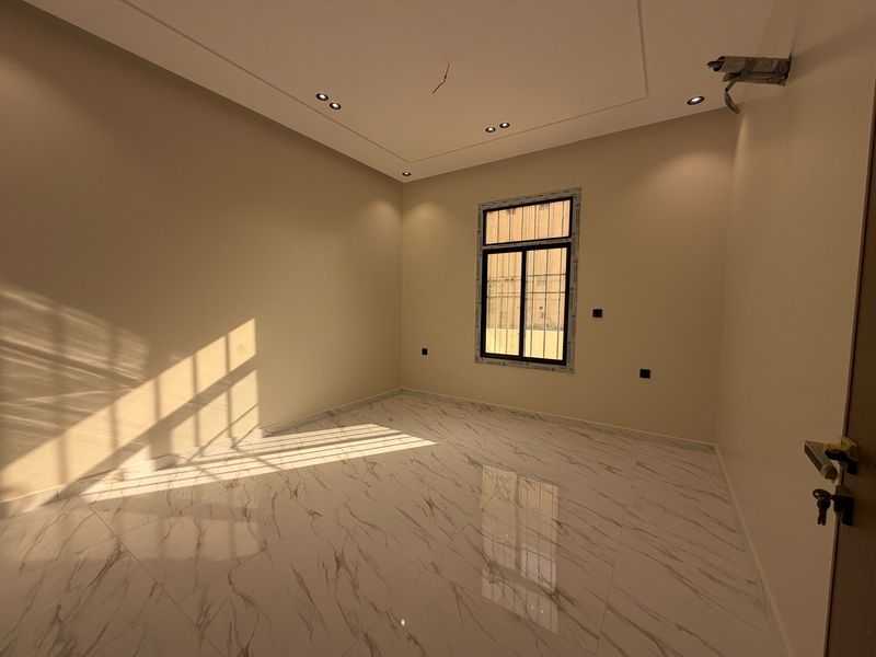3 bedroom apartment in Al Rabwa, Jeddah 11