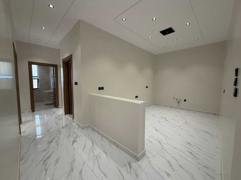 3 bedroom apartment in Al Rabwa, Jeddah 6
