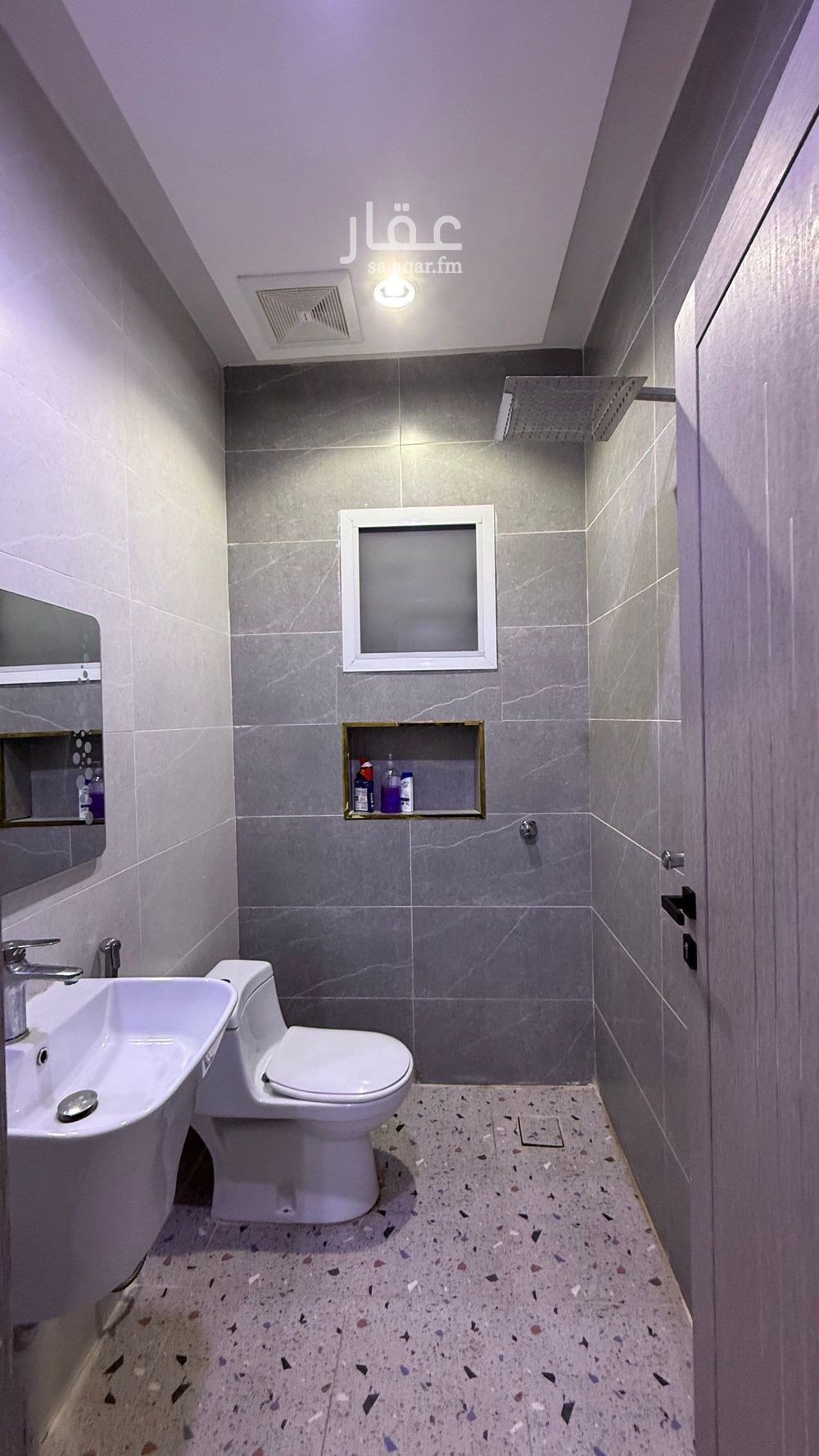 2 bedroom apartment in Al Shati, Jazan 4