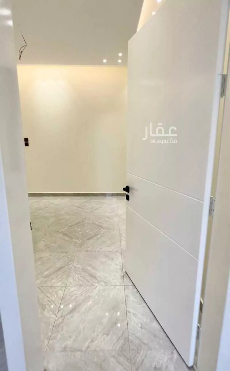 3 bedroom apartment in Al Sharafiyah, Abha 6