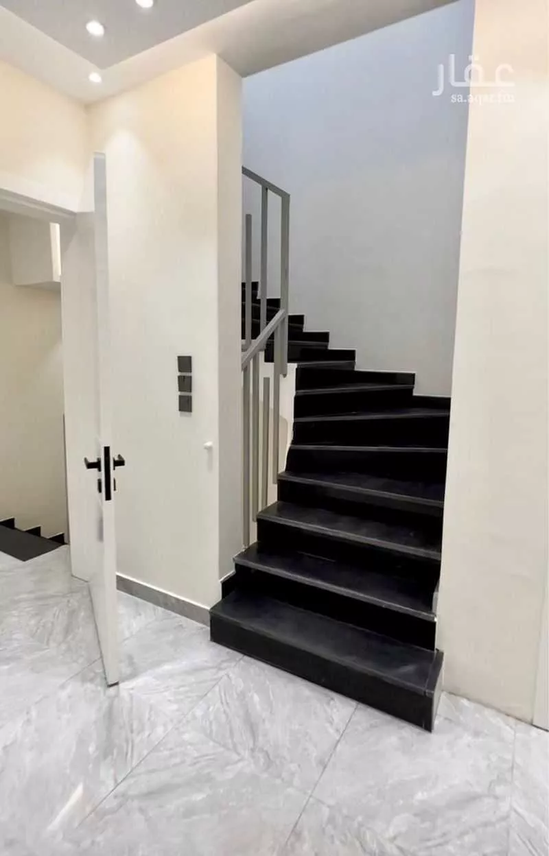 3 bedroom apartment in Al Sharafiyah, Abha 4