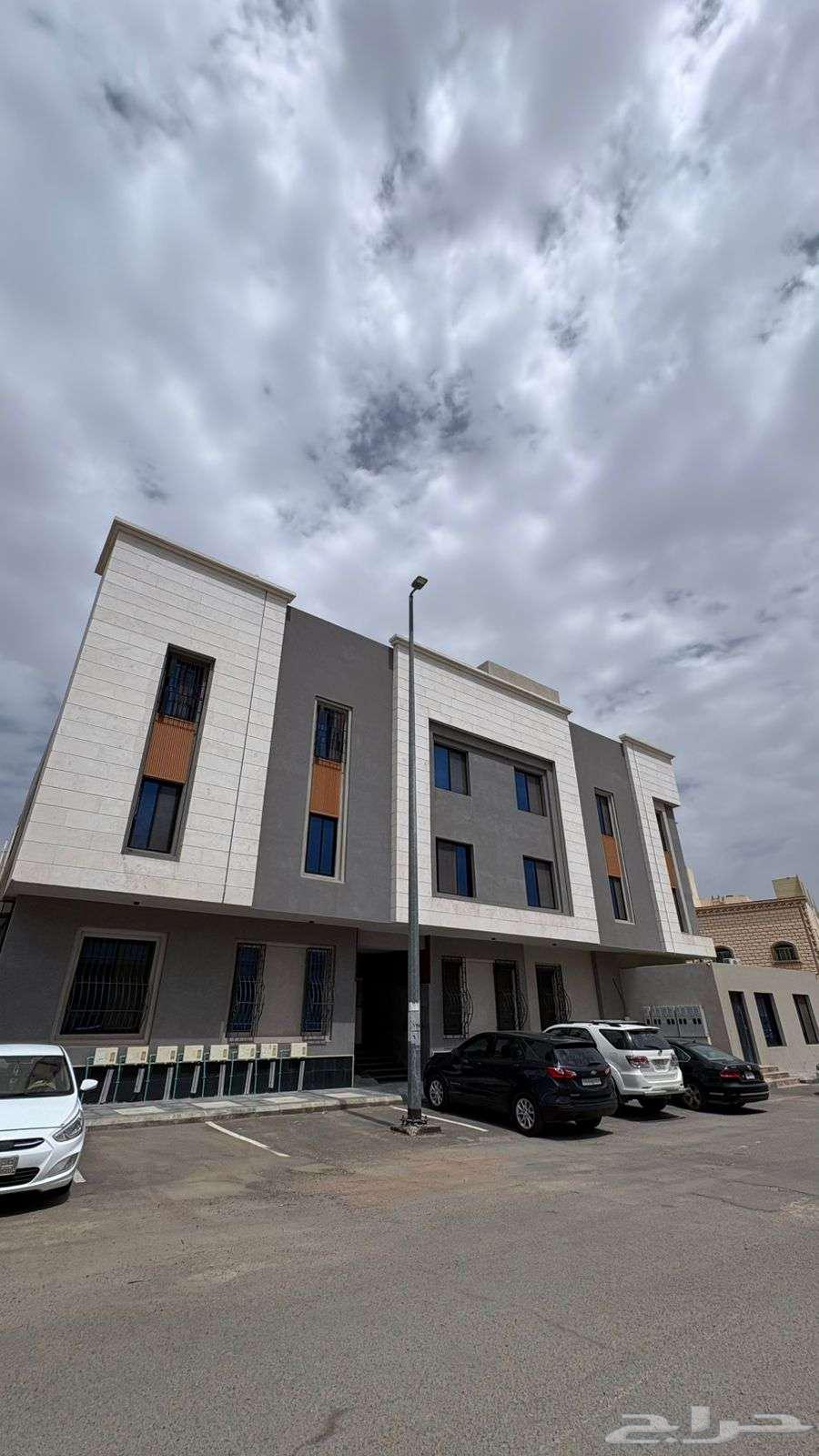 4 bedroom apartment in Al Mab'outh, Madinah 5