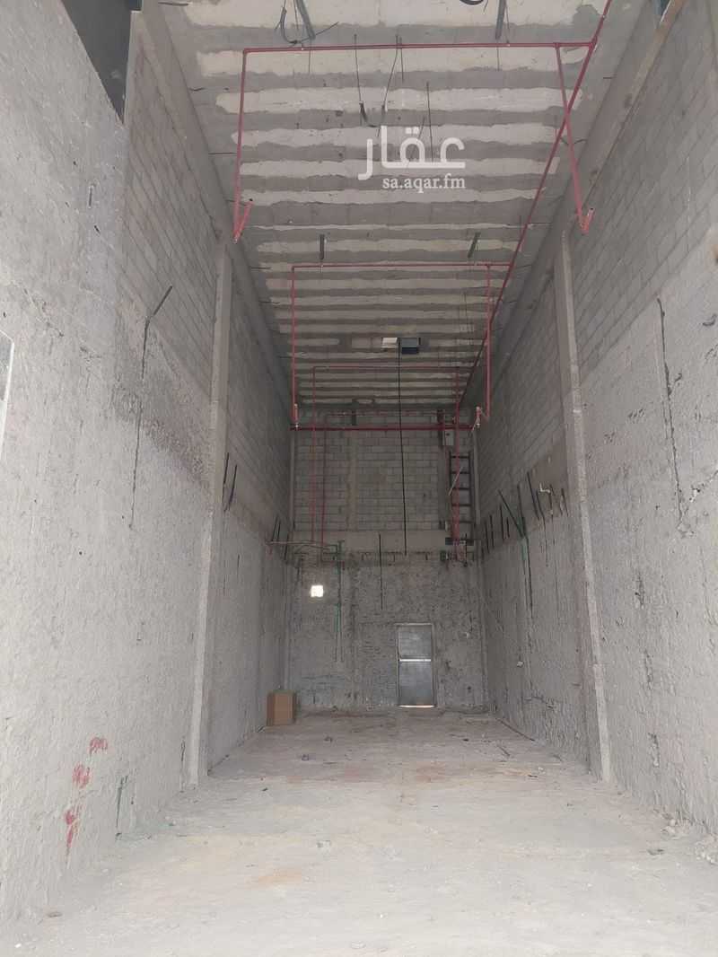 shop in Al Sulaimaniyyah, Riyadh 3