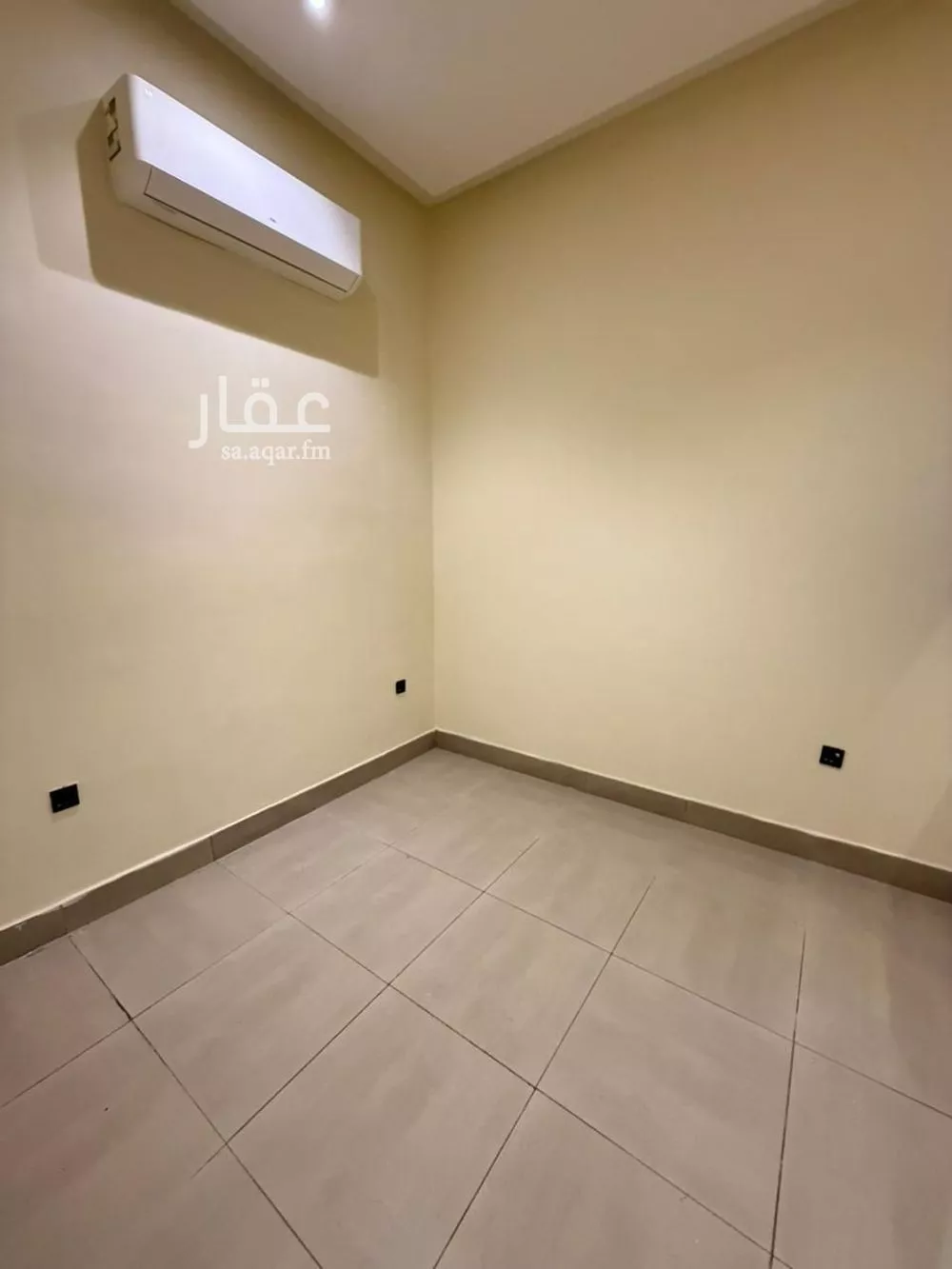3 bedroom apartment in Ishbiliyah, Riyadh 9