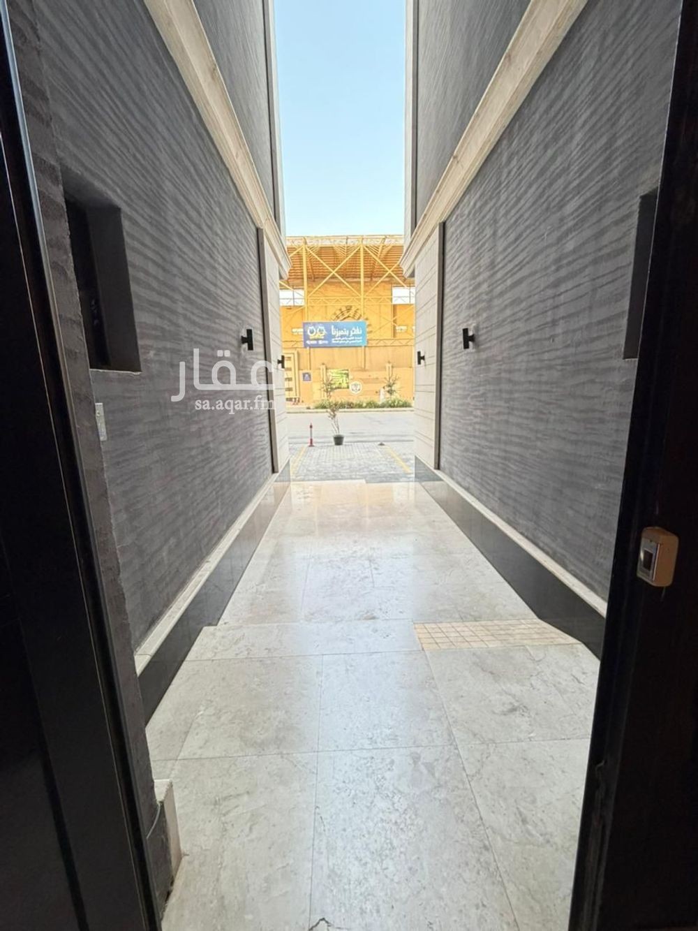 3 bedroom apartment in Ishbiliyah, Riyadh 20