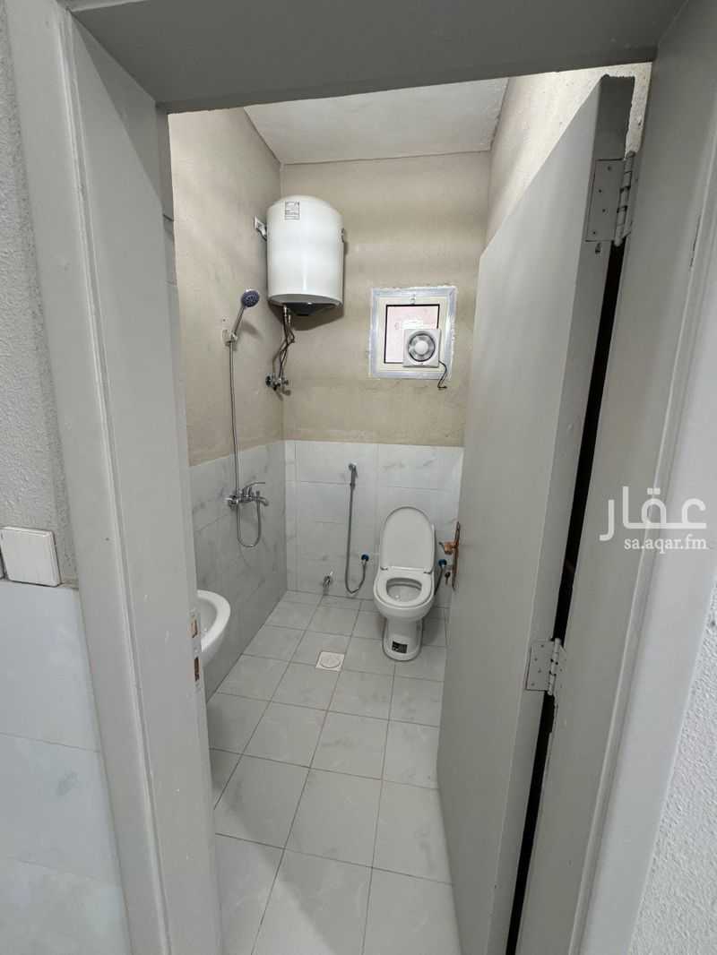 20 bedroom building in Al Amal, Riyadh 6