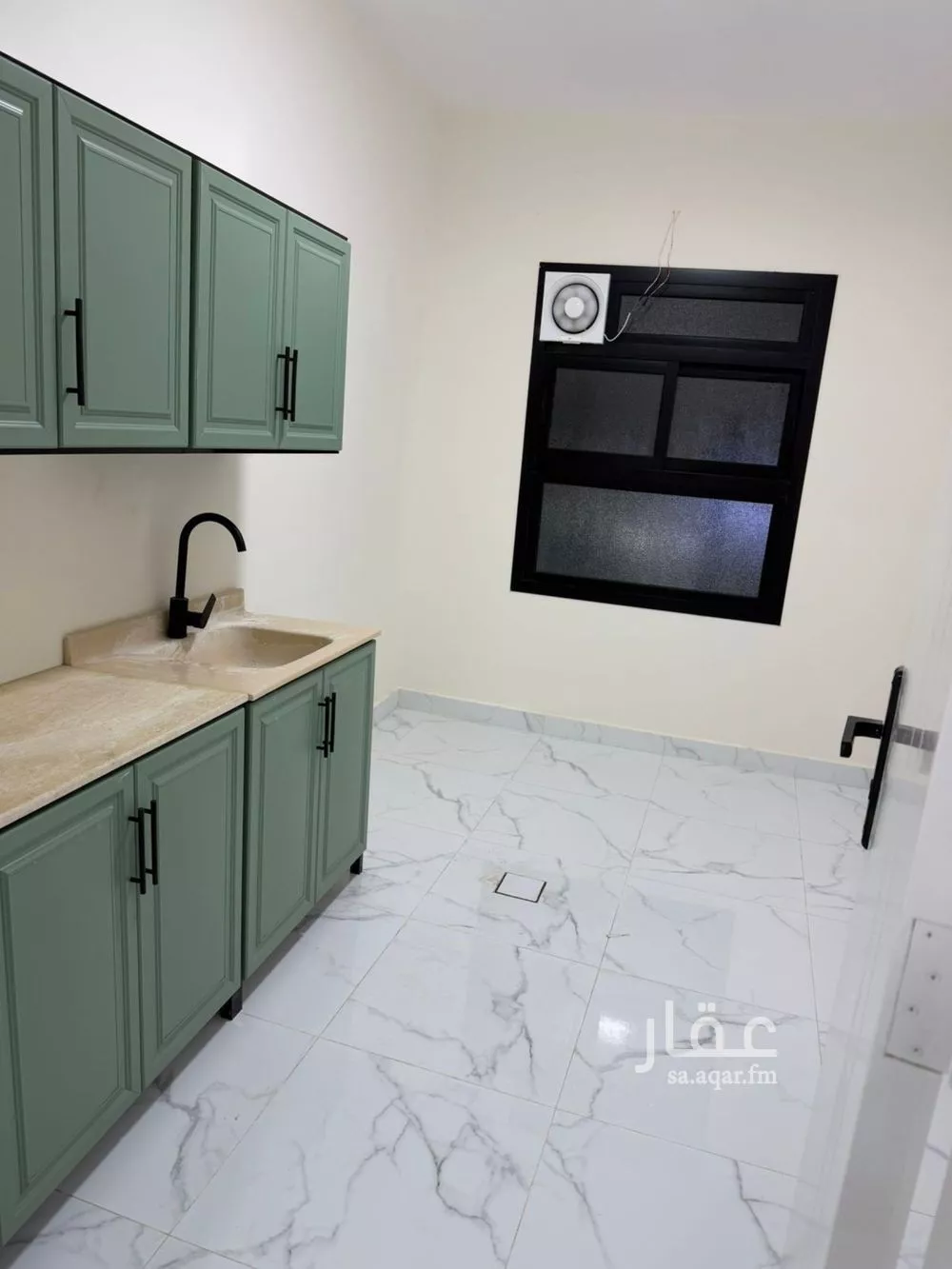 16 bedroom building in Manfuhah, Riyadh 8