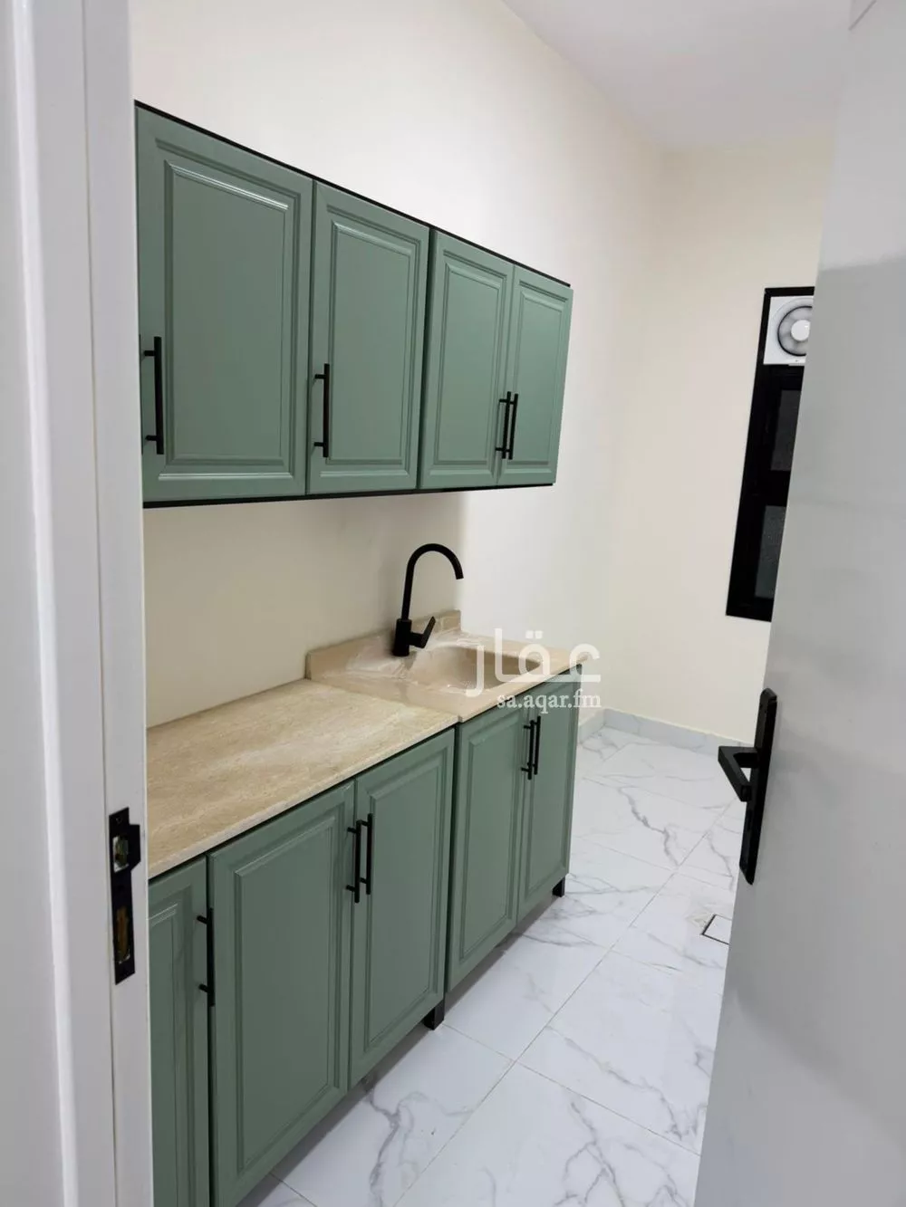 16 bedroom building in Manfuhah, Riyadh 11