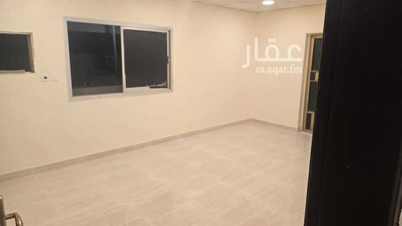 4 bedroom apartment in Madinat Al Umal, Eastern Province 2
