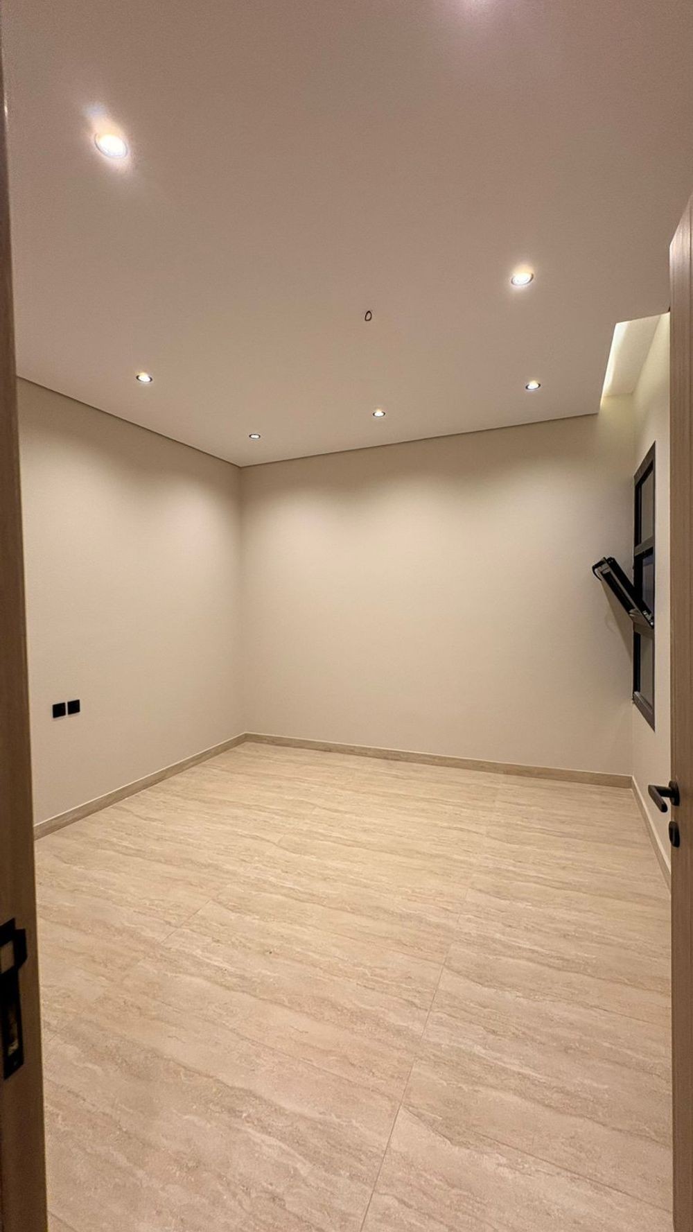 5 bedroom apartment in Shawran, Madinah 5
