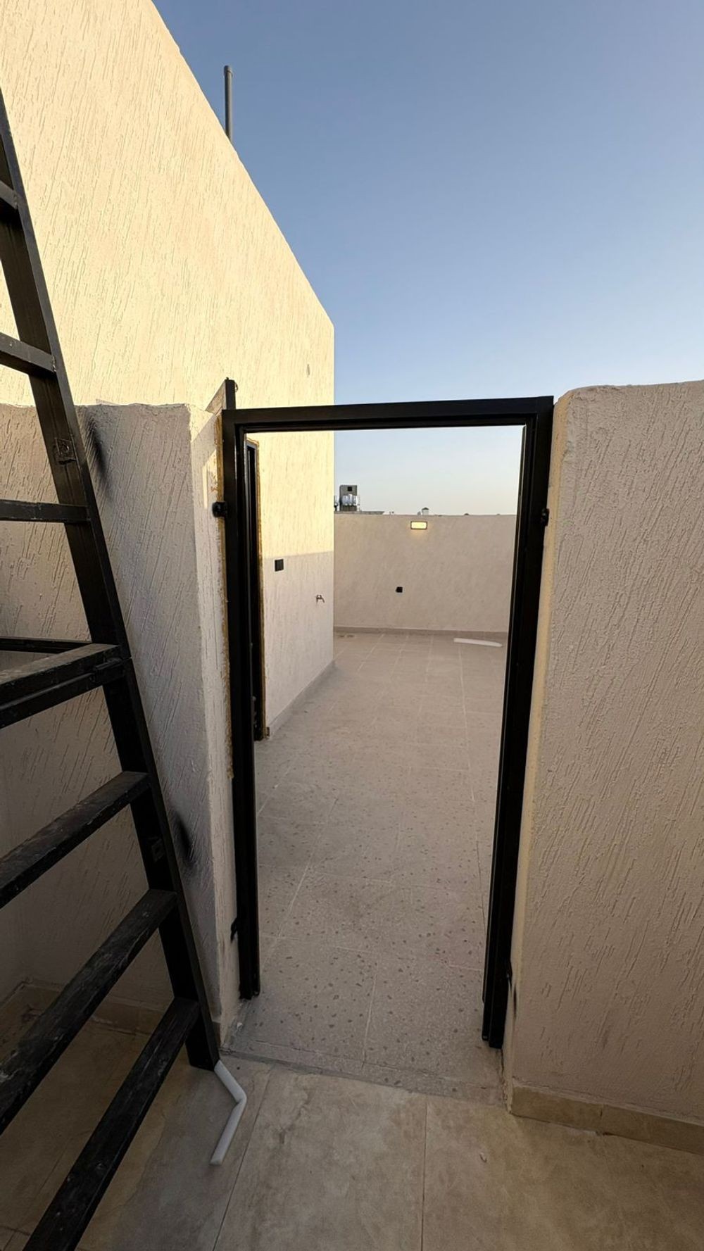 3 bedroom apartment in Shawran, Madinah 17