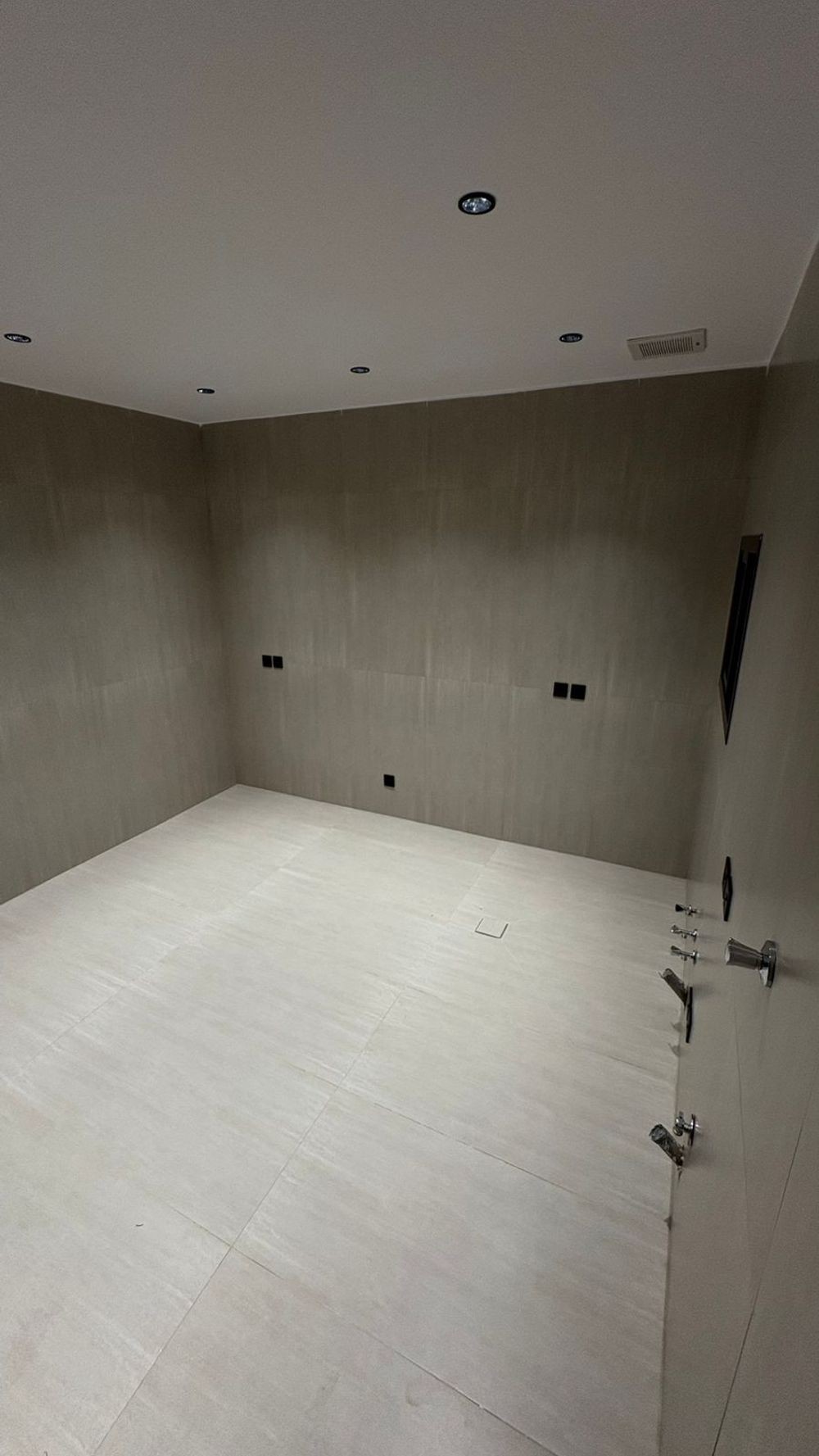 3 bedroom apartment in Shawran, Madinah 10