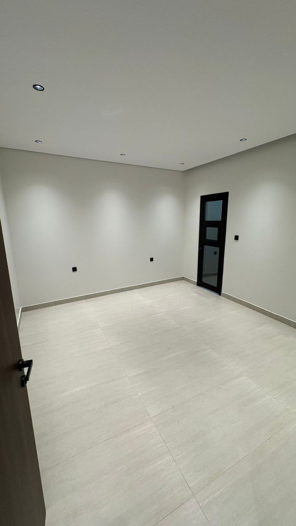3 bedroom apartment in Shawran, Madinah 10