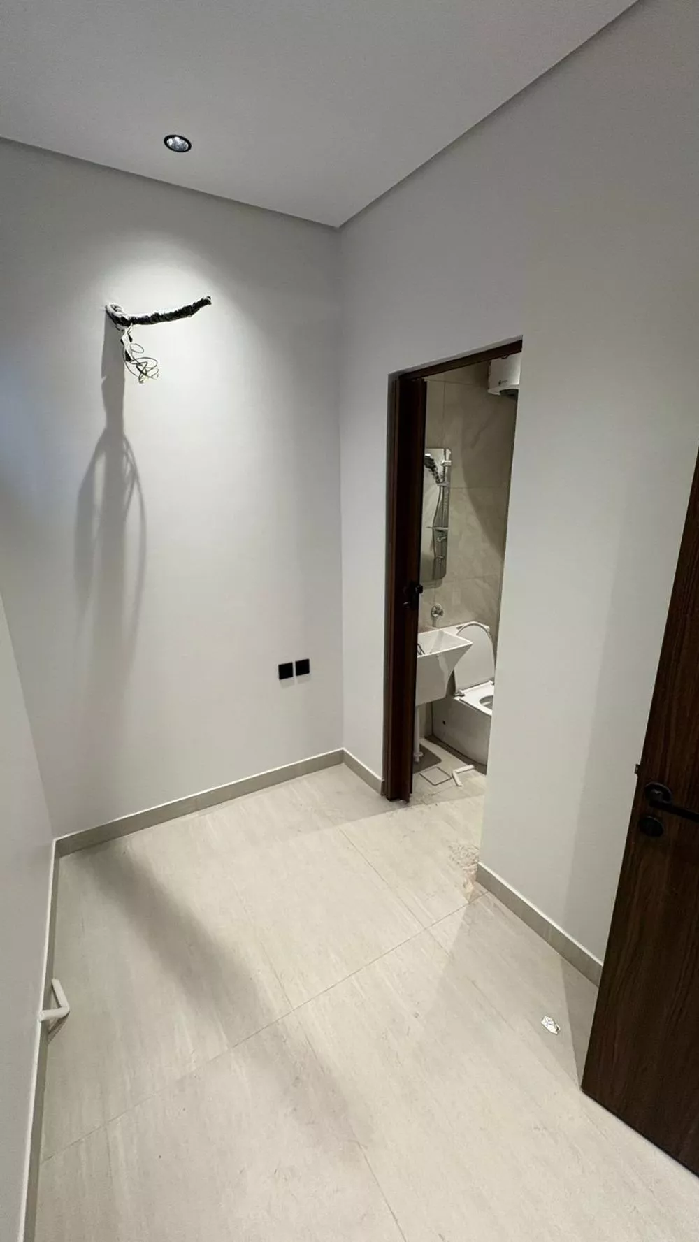 3 bedroom apartment in Shawran, Madinah 13