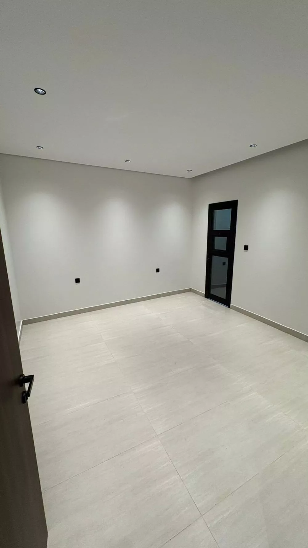3 bedroom apartment in Shawran, Madinah 5