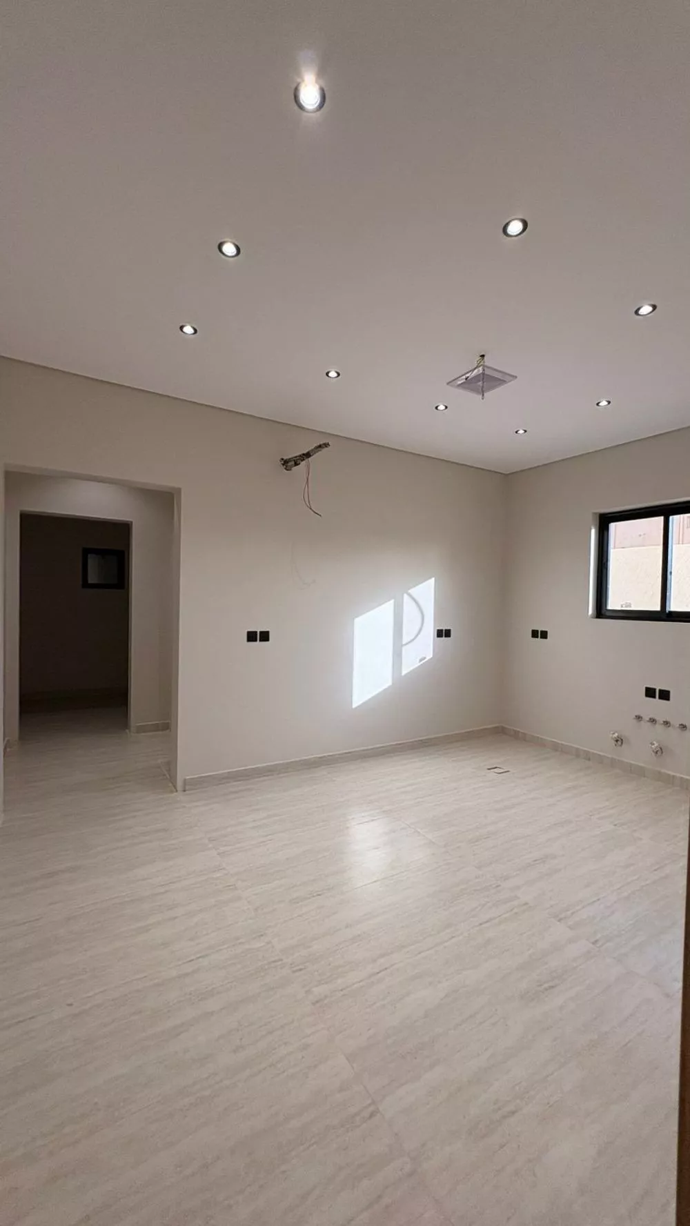 5 bedroom apartment in Shawran, Madinah 8