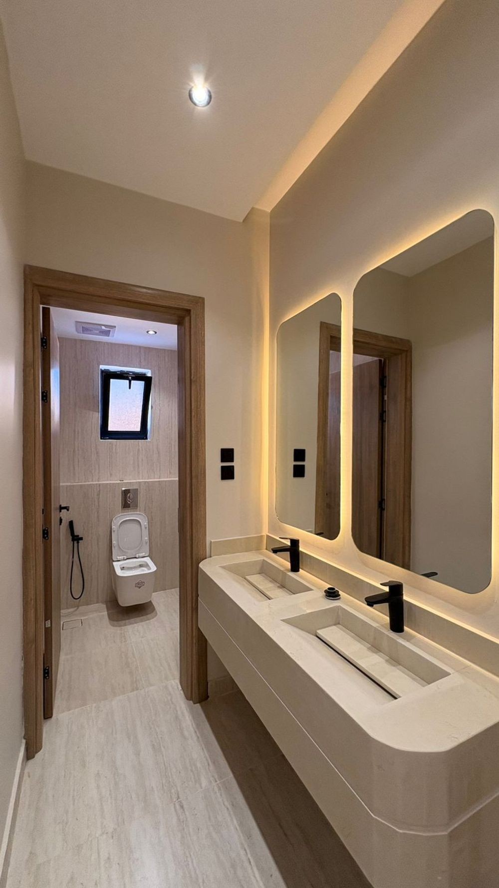 5 bedroom apartment in Shawran, Madinah 10