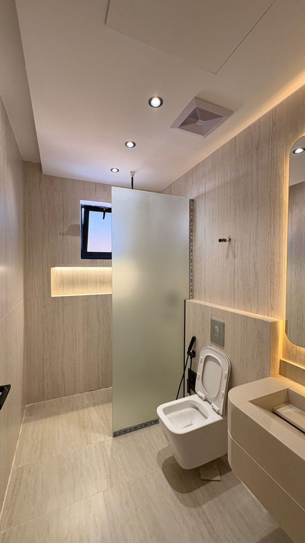 5 bedroom apartment in Shawran, Madinah 12