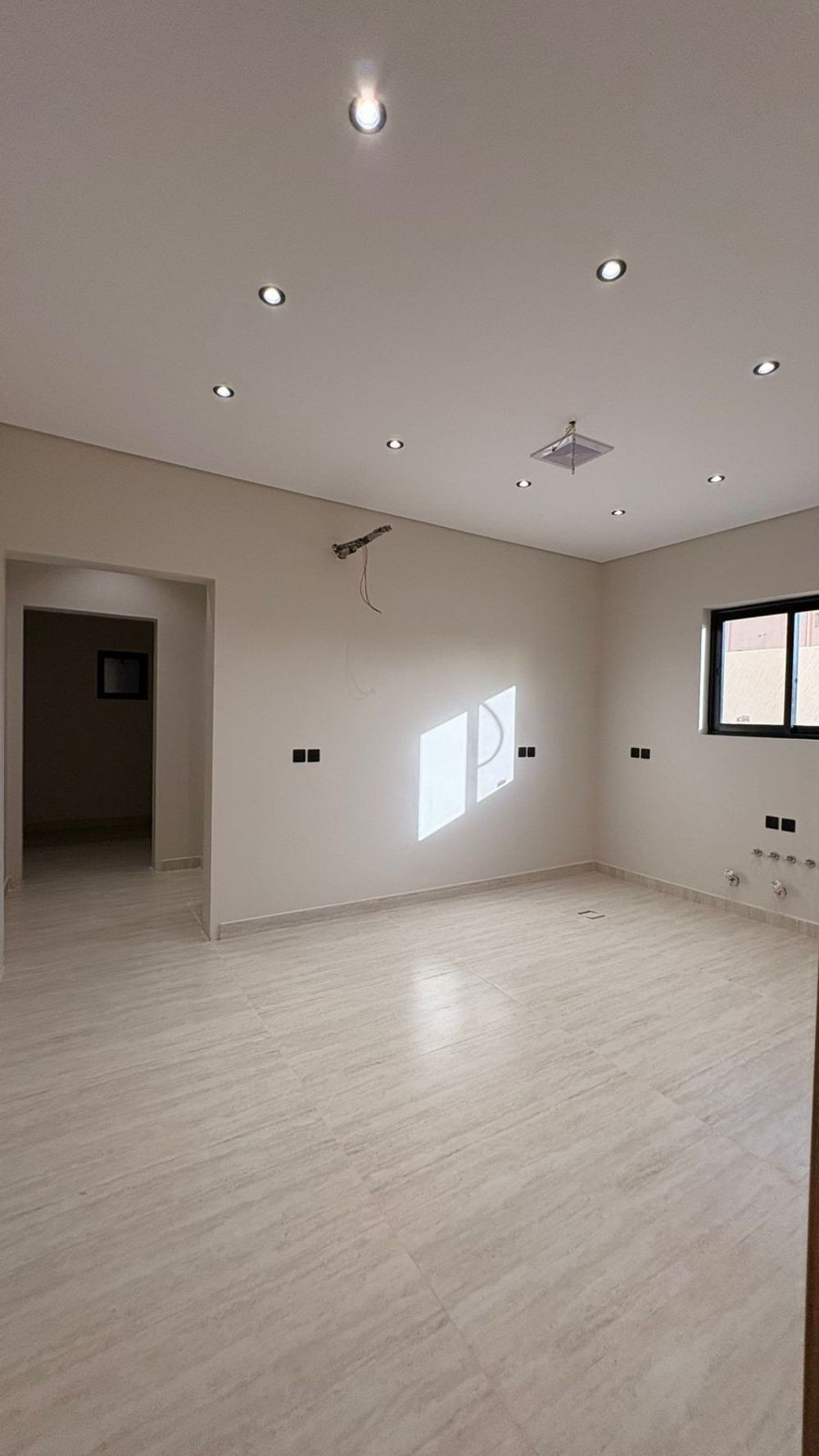 5 bedroom apartment in Shawran, Madinah 8