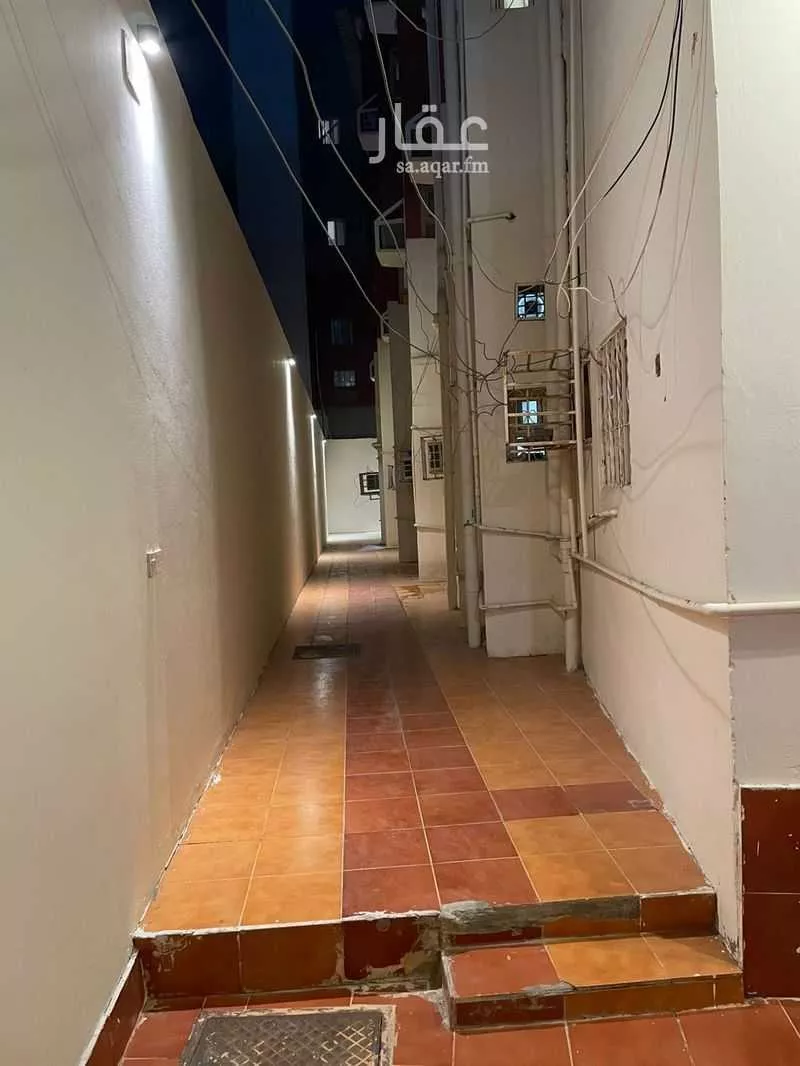 35 bedroom building in Al Ajawid, Jeddah 6