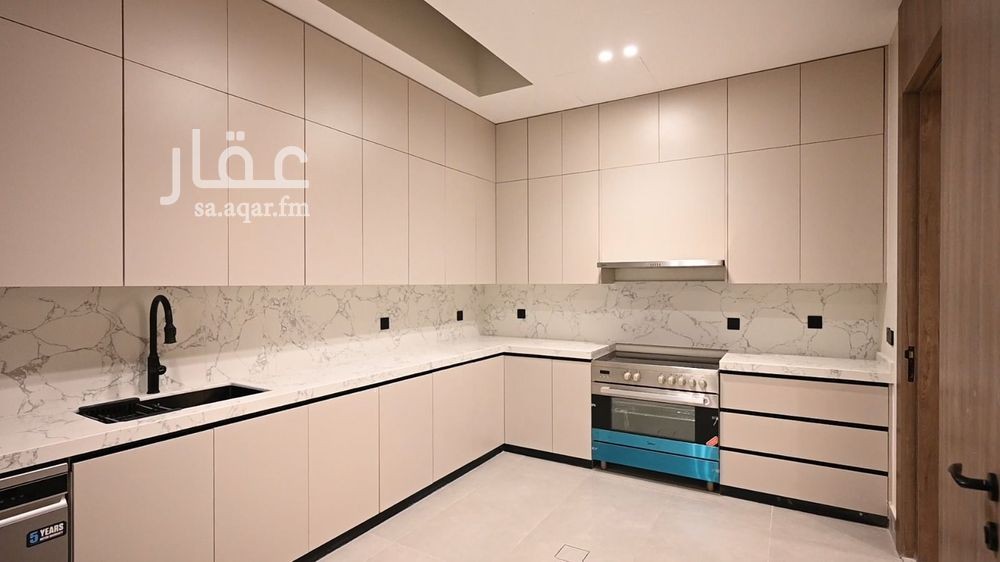 6 bedroom villa in Al Fanar, Eastern Province 7