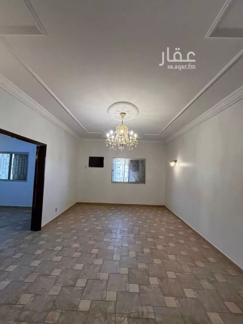 شقة 6 غرف في الاميرعبدالمجيد 8