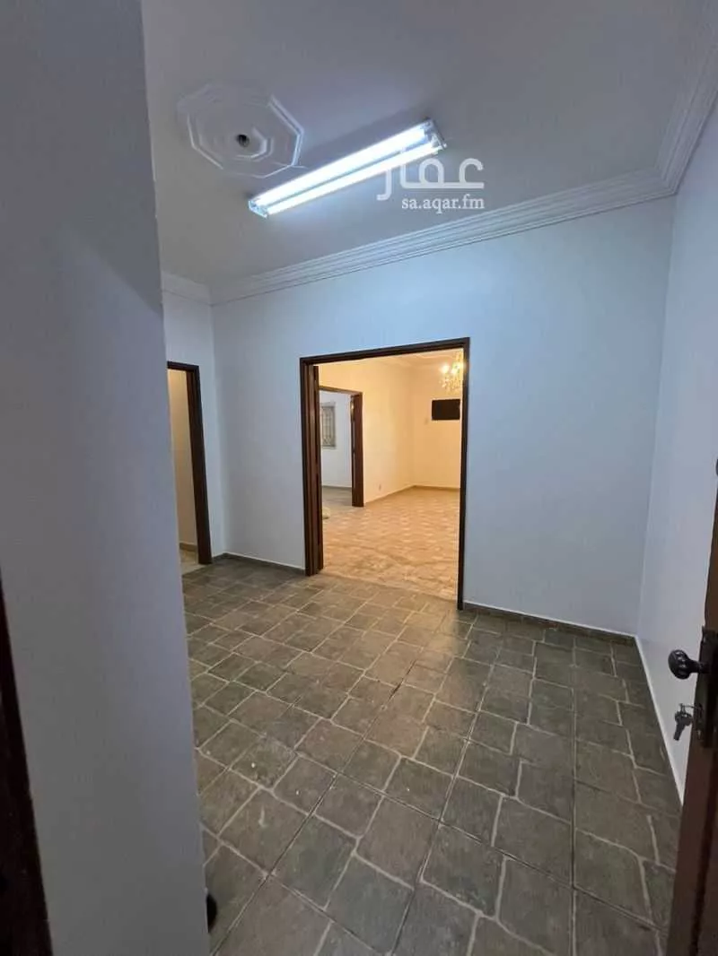 شقة 6 غرف في الاميرعبدالمجيد 9