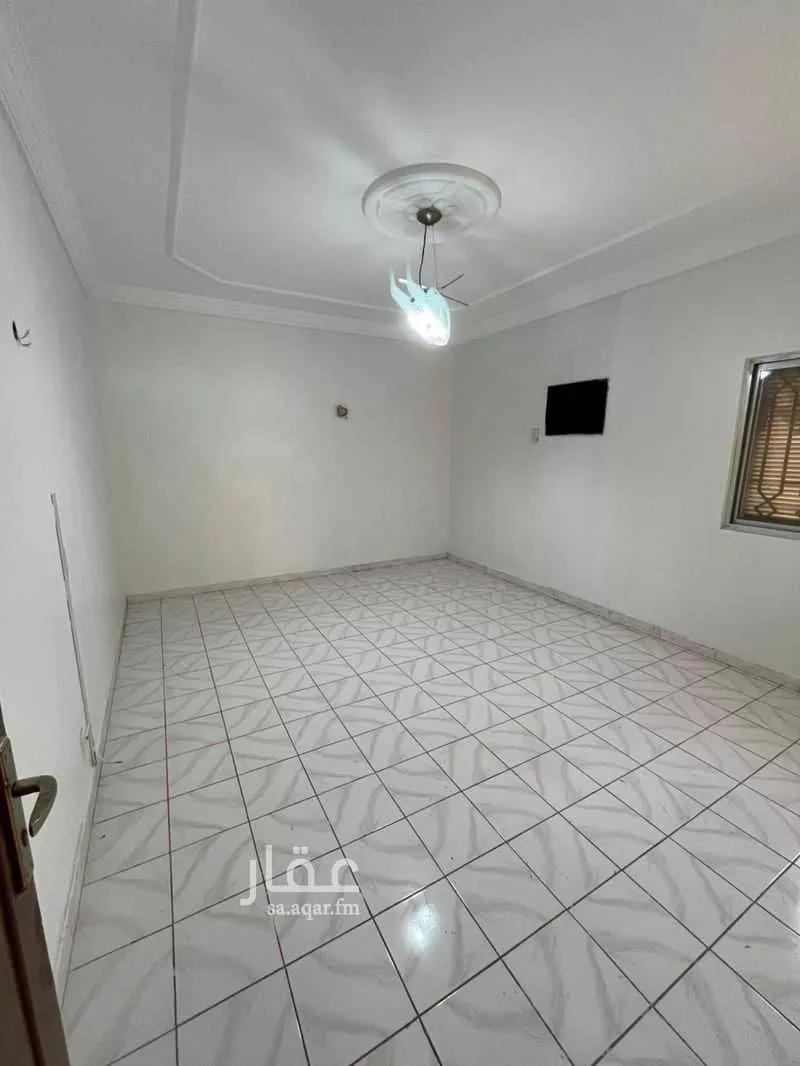 شقة 6 غرف في الاميرعبدالمجيد 10