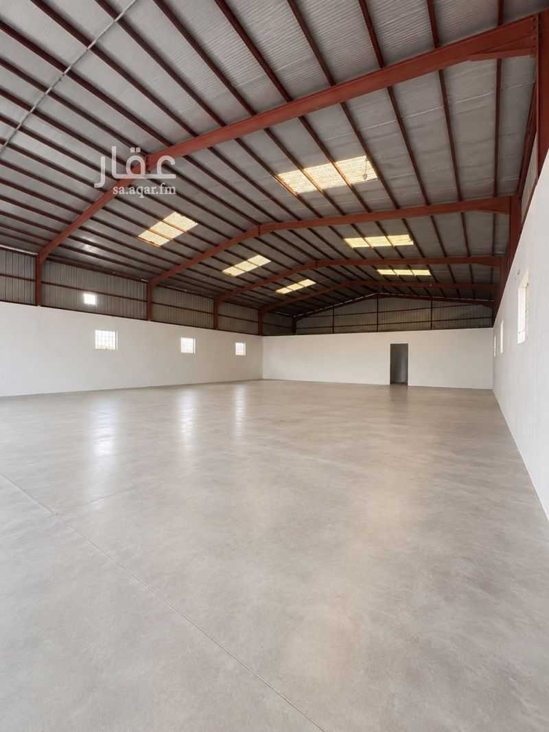 warehouse in Tebah Subdivision, Eastern Province 3