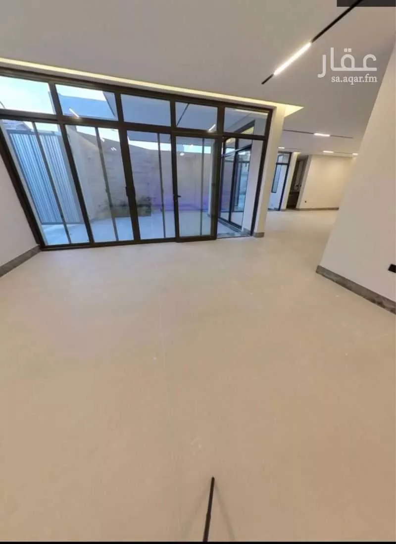 5 bedroom villa in An Nafal, Riyadh 11