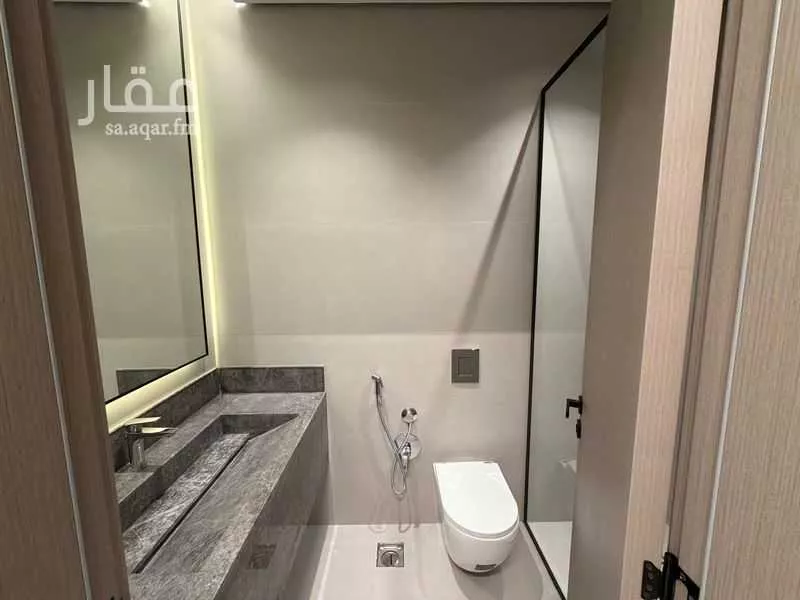 5 bedroom villa in An Nafal, Riyadh 2