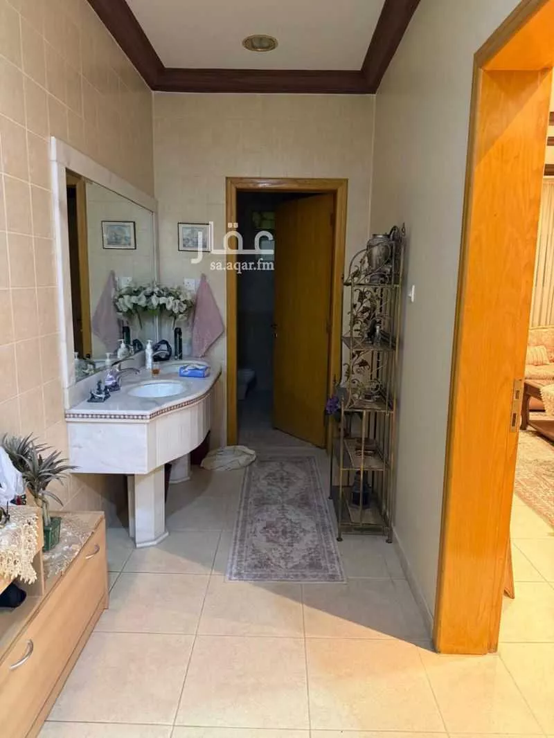 villa in At Taawon, Riyadh 16