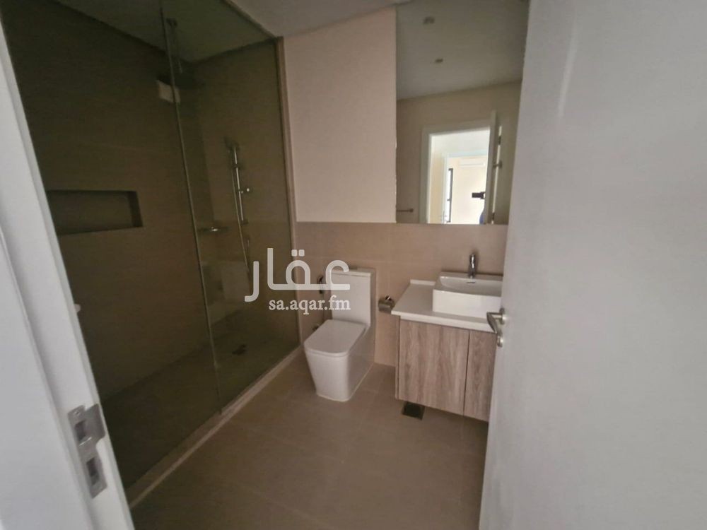 4 bedroom villa in Al Munsiyah, Riyadh 10