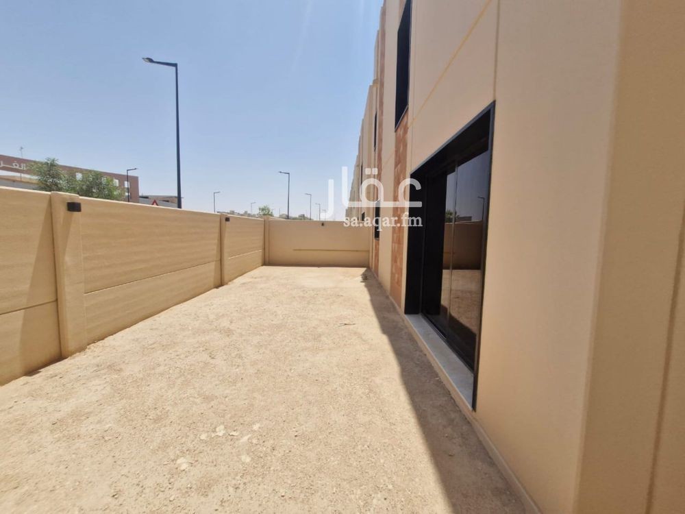 4 bedroom villa in Al Munsiyah, Riyadh 27