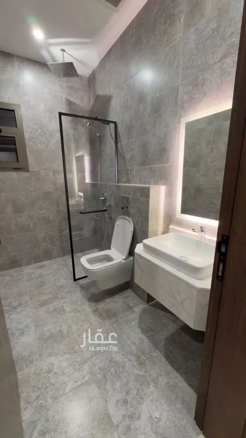 شقة 4 غرف في طيبة 2