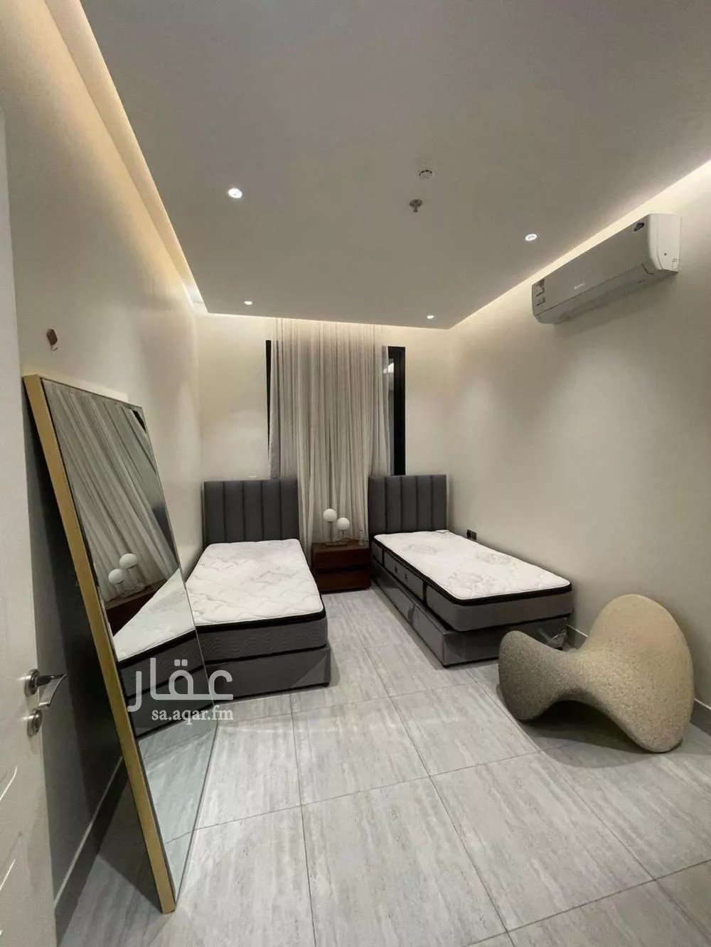 شقة 3 غرف في العارض 10