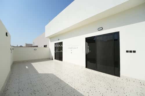 7 bedroom apartment in Al Salamah 5