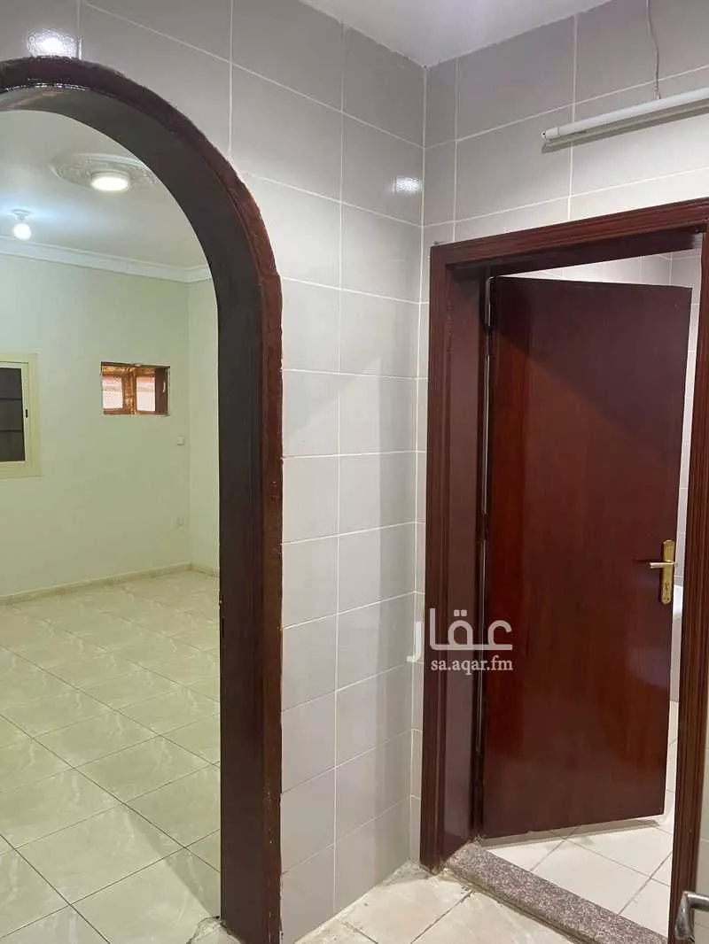 5 bedroom apartment in Al Hamdaniyah 2