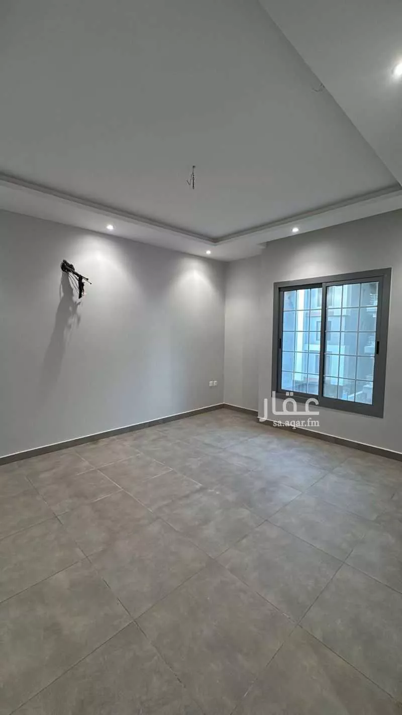 6 bedroom apartment in Al Sawari 17