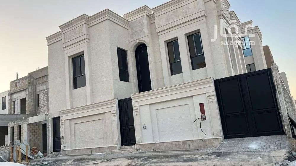 3 bedroom floor in Al Mahdiyyah 2