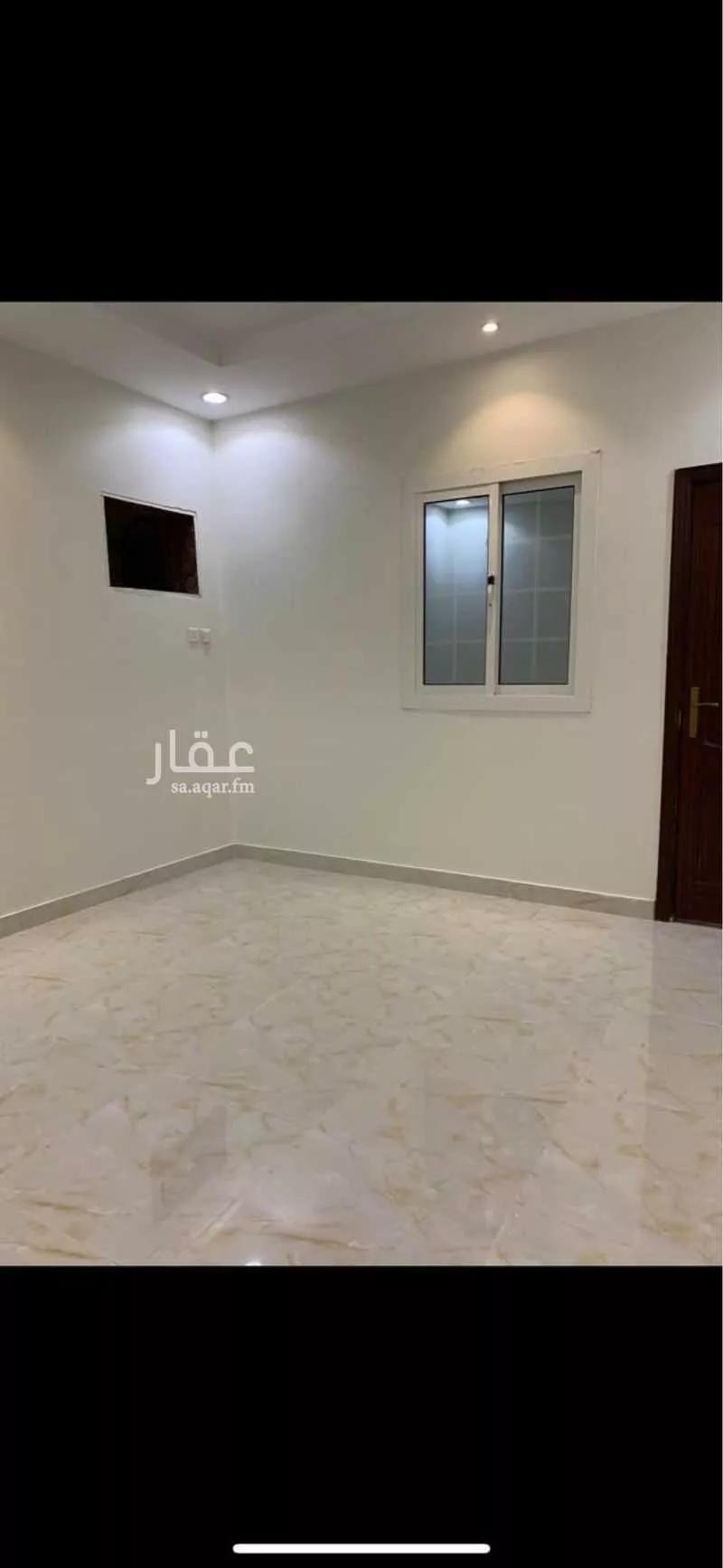 4 bedroom floor in Al Falah 5