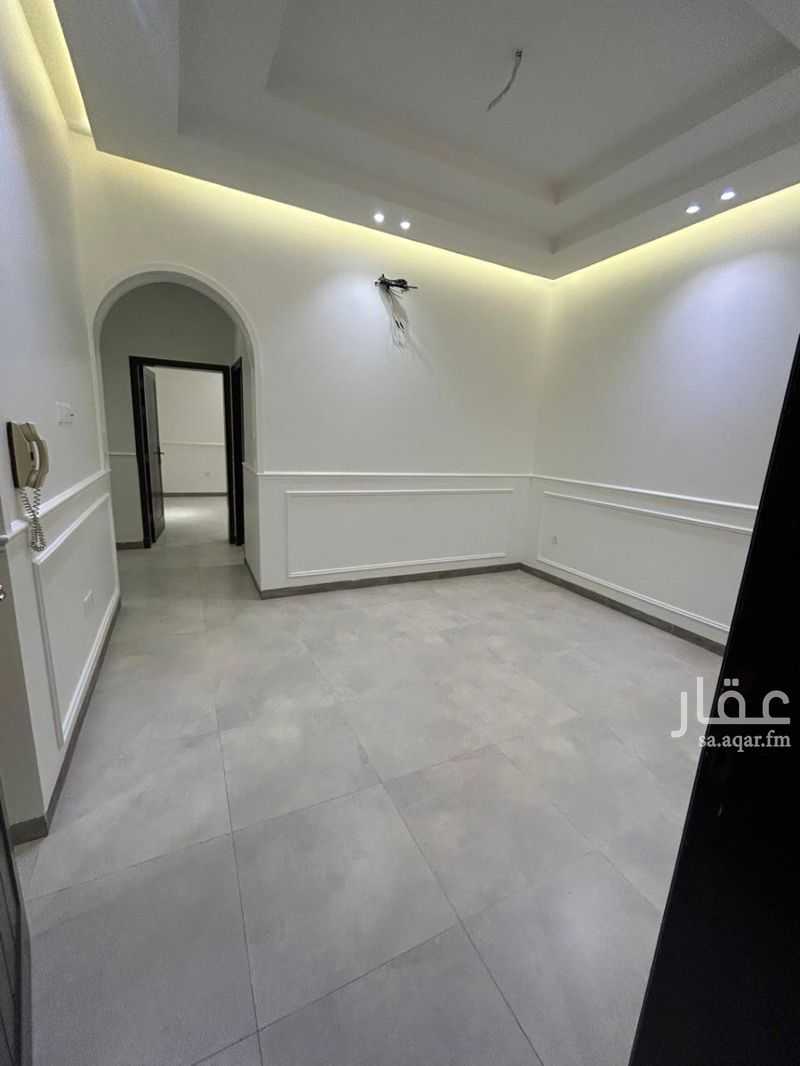 4 bedroom building in Al Shiraa, Jeddah 10
