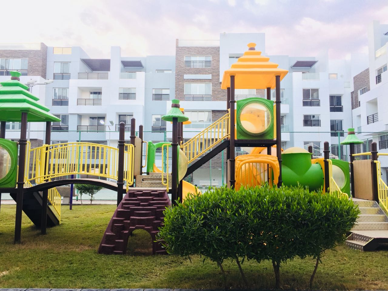 The Pearl Residential Compound 19