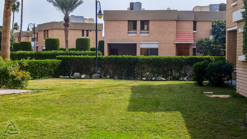 AL DANAH & AL NADAH COMPOUNDS 102