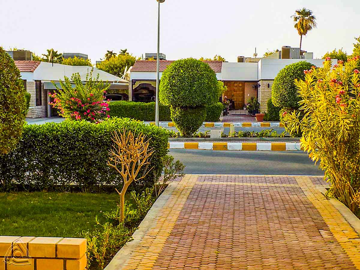 AL DANAH & AL NADAH COMPOUNDS 42