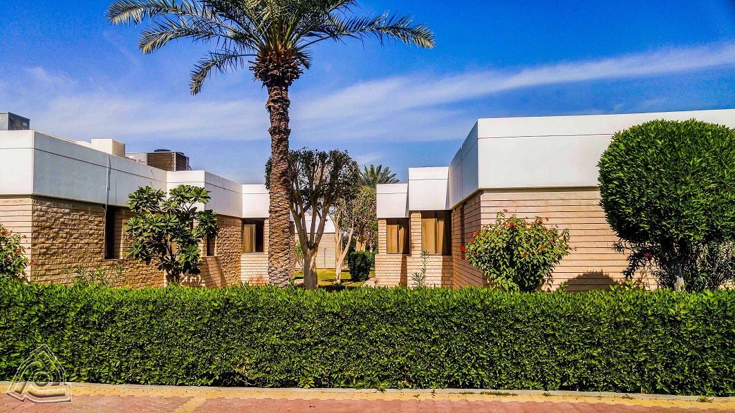 AL DANAH & AL NADAH COMPOUNDS 58