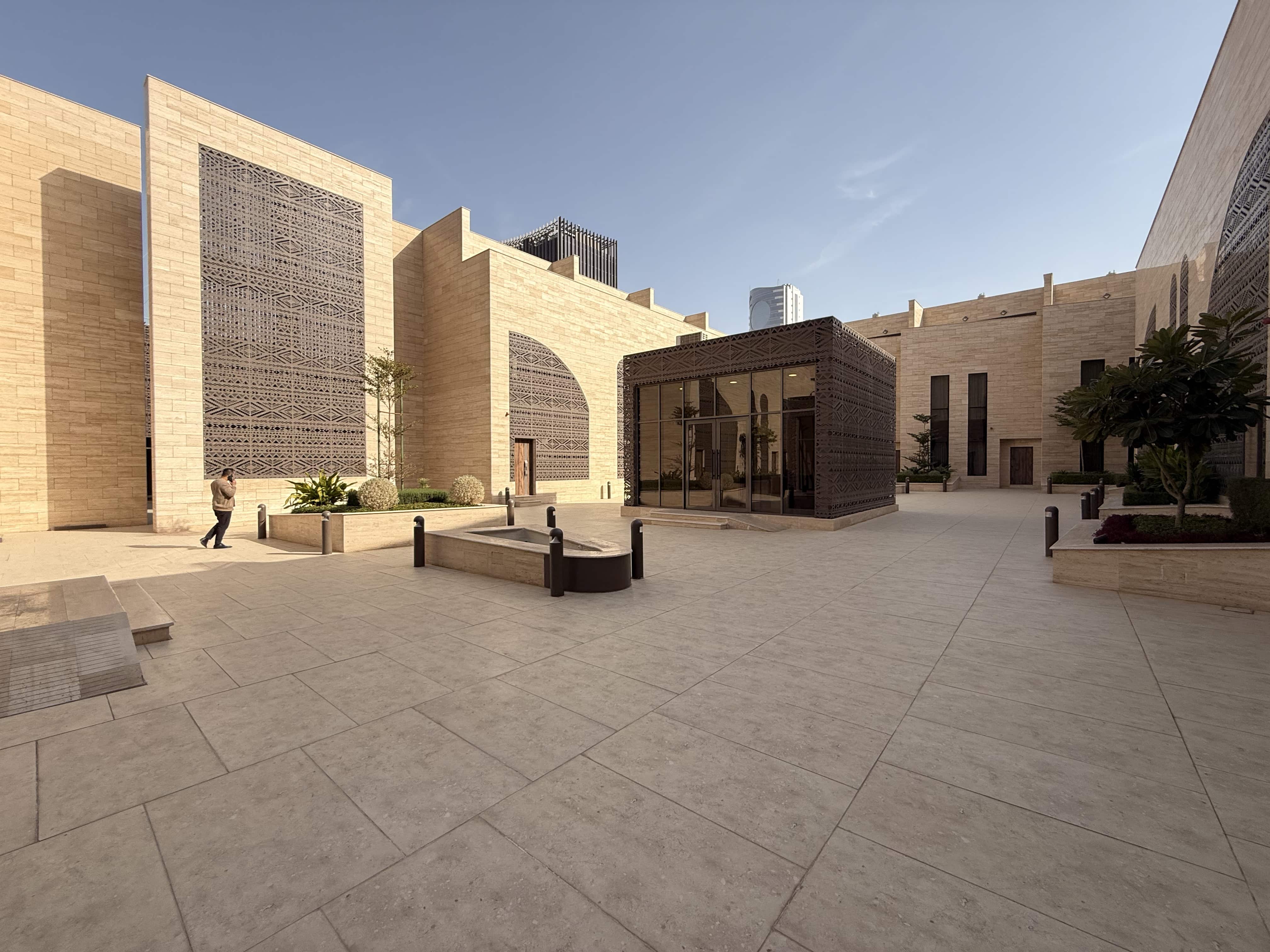 Satel at Tuwaiq Compound Riyadh  3