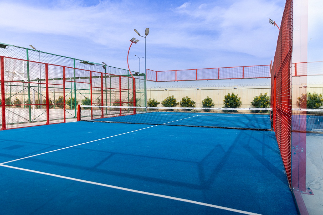 Vives Compound 4